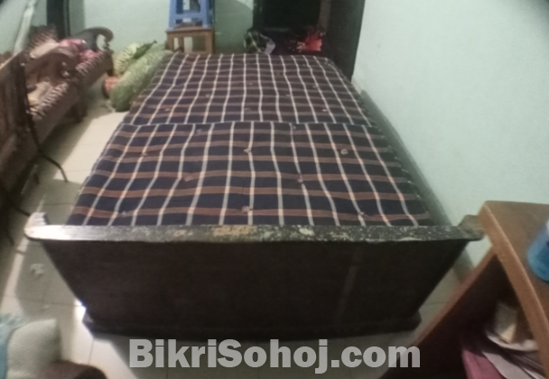 Single  bed